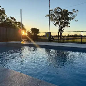https://toobeah-hotel-motel.queenslandhotels.net